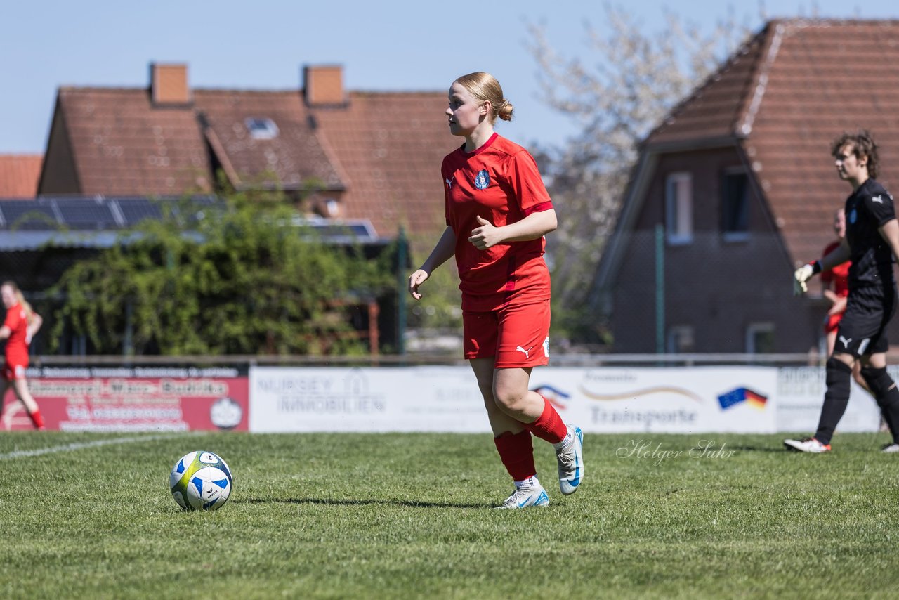 Bild 73 - F TSV Zarpen - Holstein Kiel II : Ergebnis: 2:6